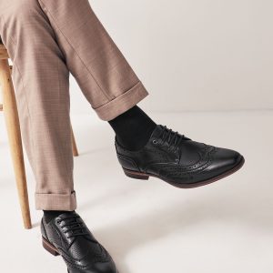GO8458 Black Texture Detail Double Wing Brogue Shoes