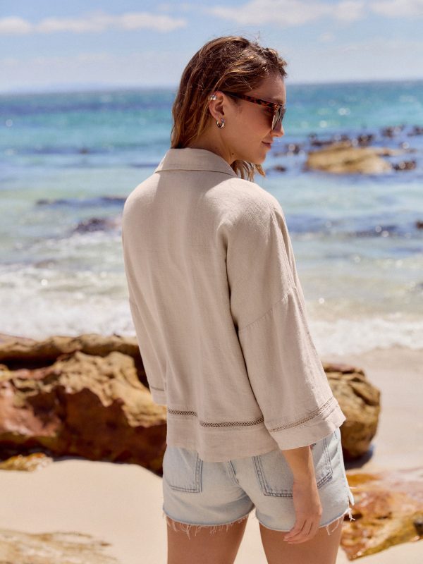 GO8430 Neutral Stone Linen Blend Short Sleeve Ladder Insert Shirt - Image 3