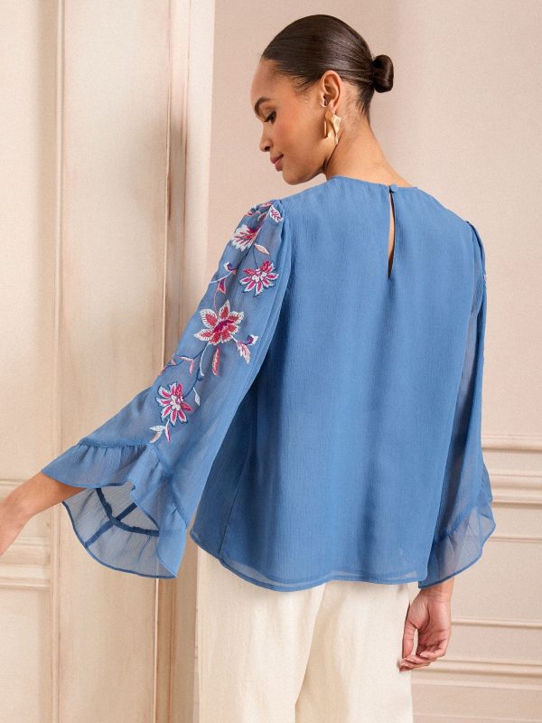 GO8426 Blue Embroidered Crew Neck Flute Sleeve Blouse - Image 4