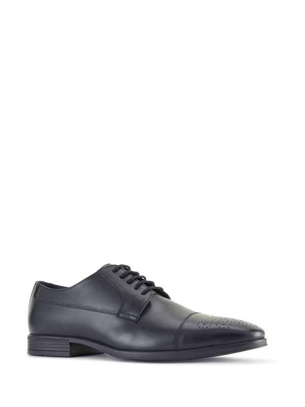 GO8456 Black Toe Cap Brogues Shoes