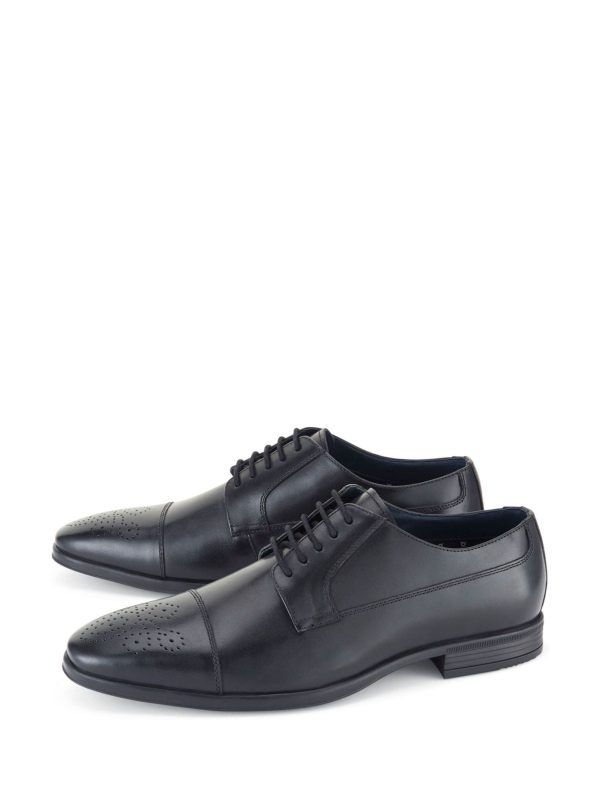 GO8456 Black Toe Cap Brogues Shoes - Image 2