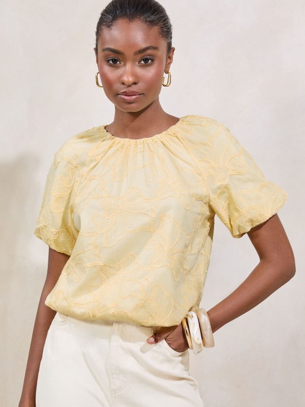 GO8429 Yellow Bubble Hem Puff Sleeve Embroidered T-Shirt