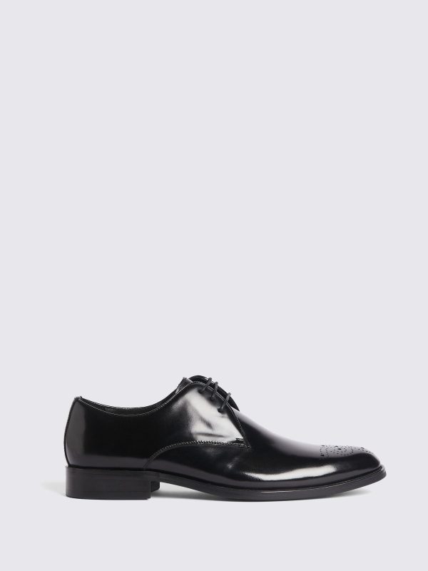 GO8452 Black Romsey Brogues - Image 2