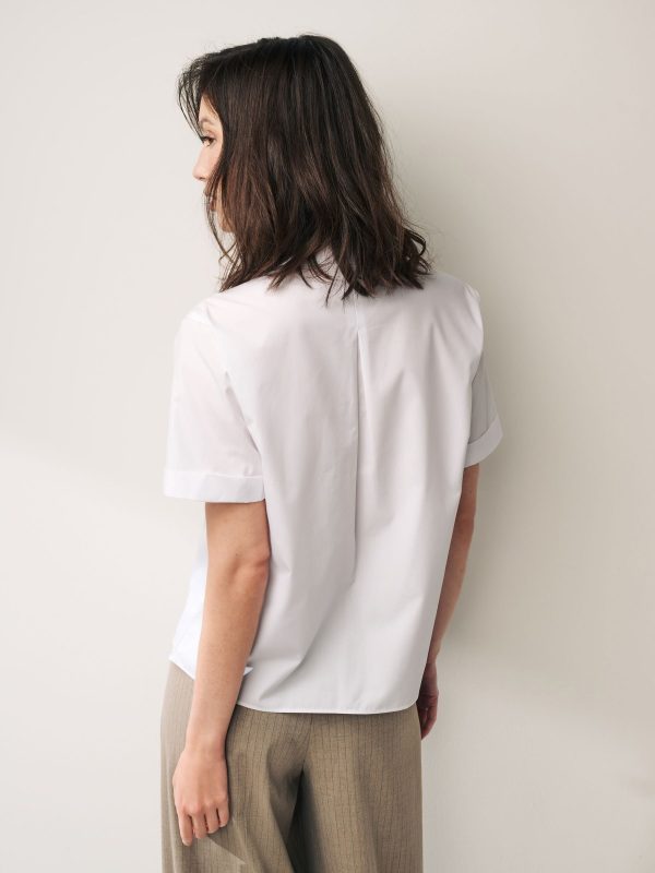 GO8433 White Short Sleeve Collared Shirt - Image 3